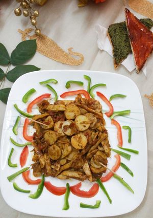 A picture of Fry dry taro root arbi.