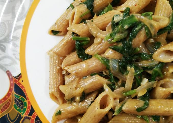 Steps to Make Favorite Spinach Creamy Pasta - Quick and Easy Meals