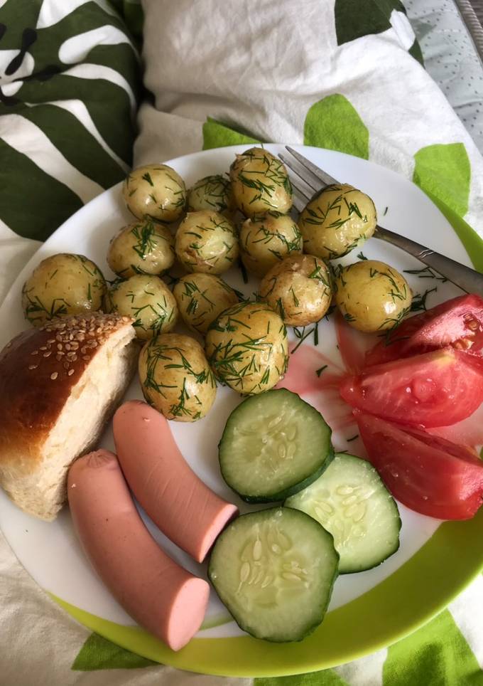 Картошка вареная молодая