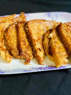 A picture of French Toast/kids breakfast.
