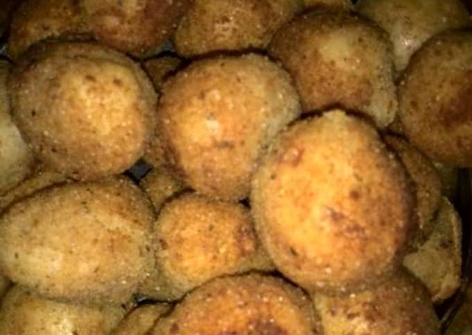 Cprisy Yam Balls with Minced meat