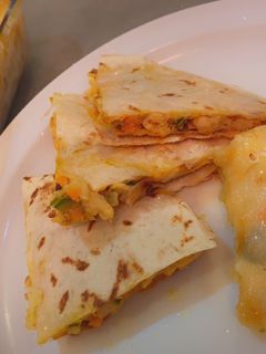 صورة لوصفة كاساديا دجاج 🌮