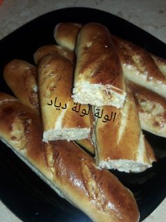 صورة لوصفة ميني خبز محشي بالدجاج والجبن