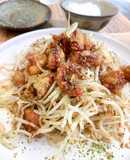 Octopus fry with sautéed bean sprouts