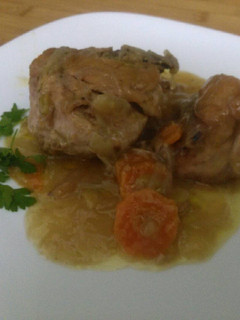 Una foto de Pollo en salsa