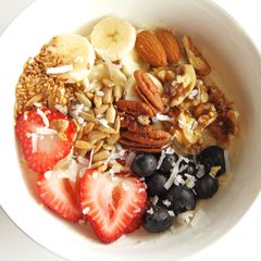 A picture of Hot Multigrain Oats Breakfast Bowl.