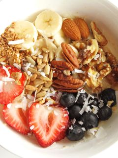 A picture of Hot Multigrain Oats Breakfast Bowl.