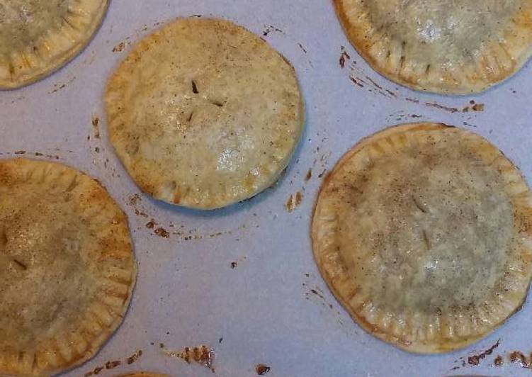 Steps to Make Pumpkin Hand Pies in 31 Minutes for Family