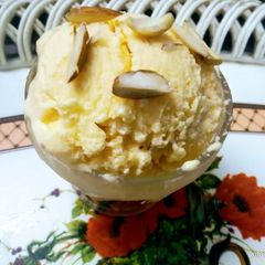 A picture of Homemade Vanilla Custard Ice Cream.