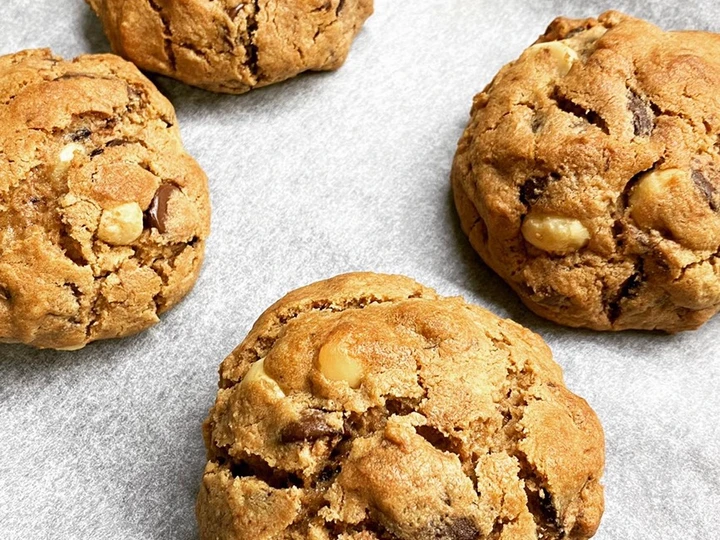 Easy Way Make Soft chocolate chip cookies the Perfect Makes you drool