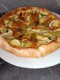 Quiche alle zucchine, fiori di zucca e stracchino