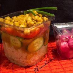 A picture of Chole chawal picnic parcel.