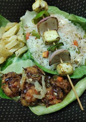 A picture of Veg Indian Sizzler.