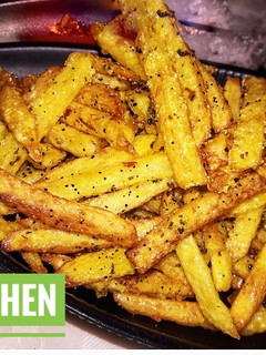 मसाला फ्रेंच फ्राई (Masala french fry recipe in Hindi) रेसिपी मुख्य फोटो