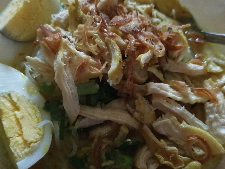 Bagaimana Menyiapkan Soto Ayam Wajar (Jawa dan Banjar) yang Enak Banget