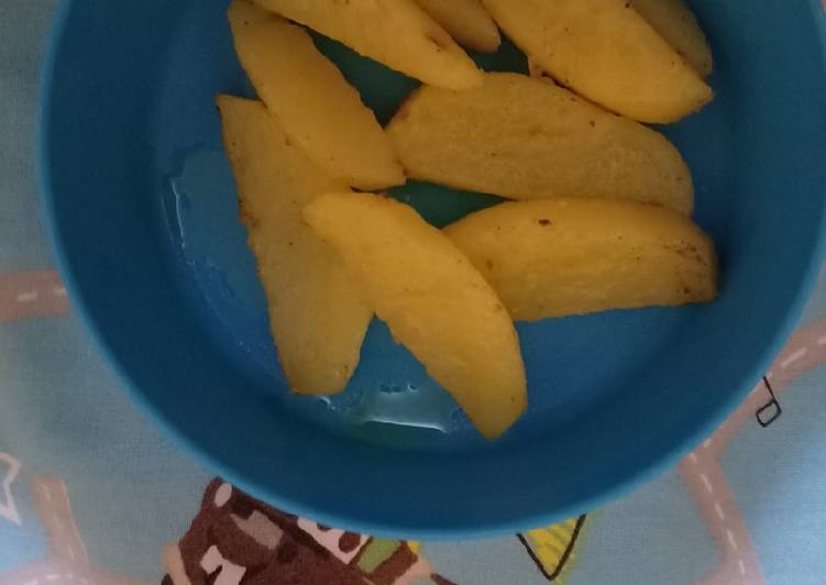 MPASI 8M+ kentang goreng rasa sapi 😁