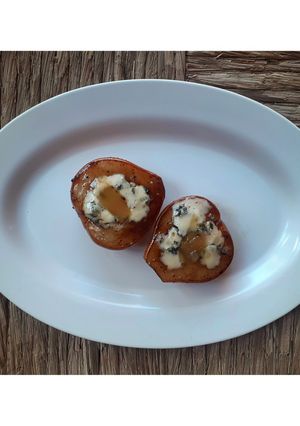Una foto de Peras al roquefort