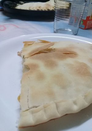 Una foto de Tarta de jamón, queso y choclo