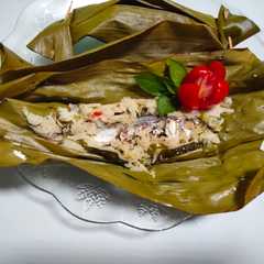 รูปของ Pepes ikan asin / linting gerih Abang