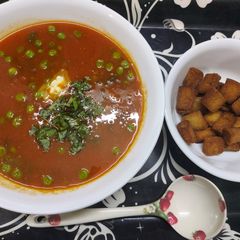 A picture of Tomato Carrot Soup.