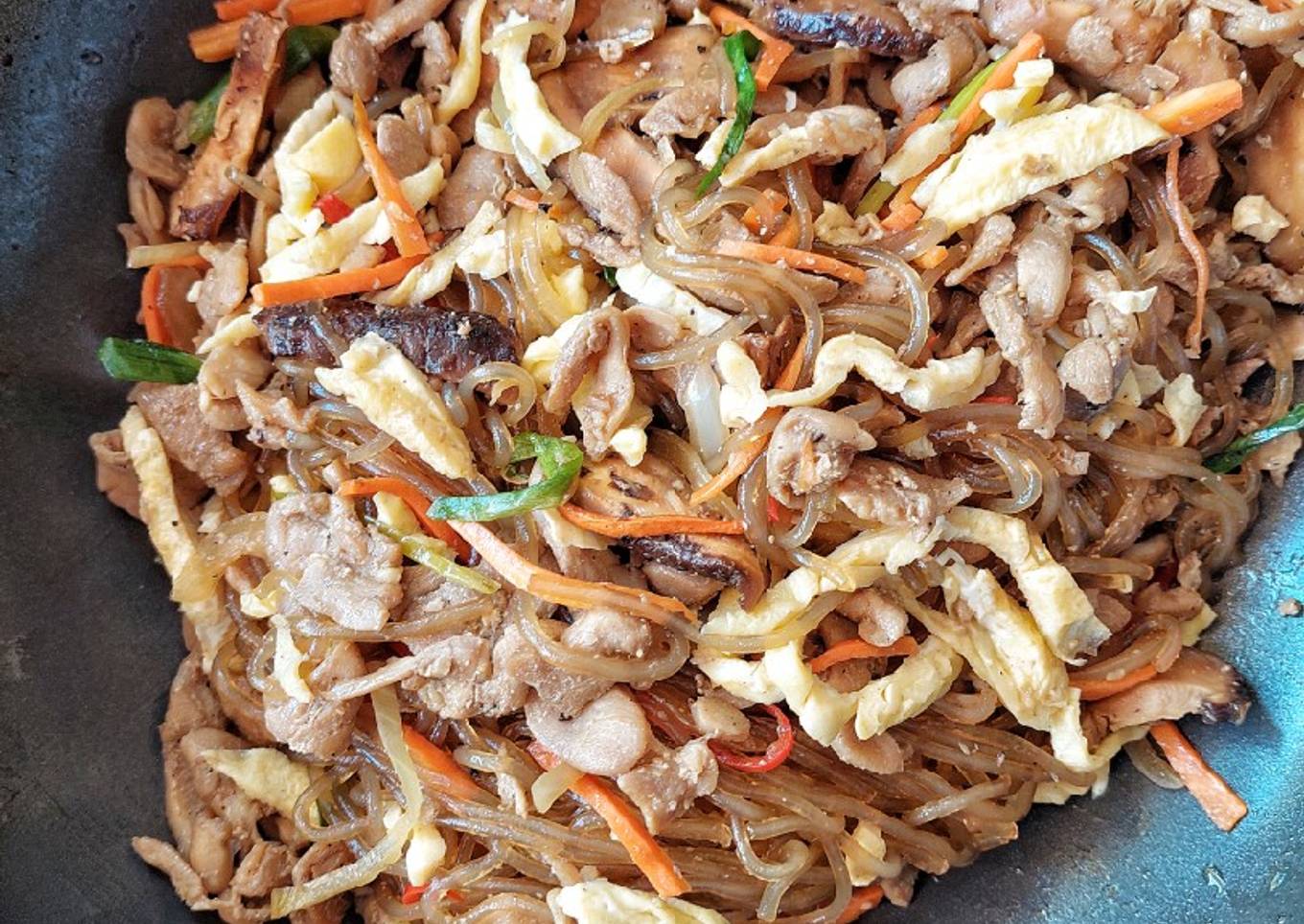 Japchae (Stir fry-Korean Glass noodles)