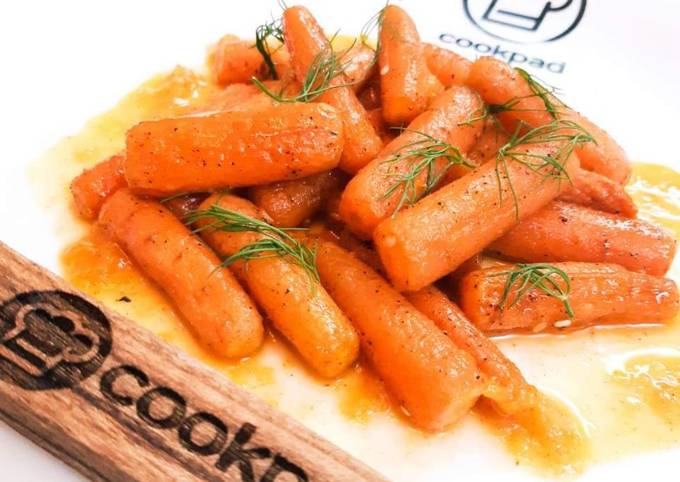 Recipe of Quick Orange Glaze Roasted BabyCarrots