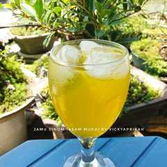 A picture of Jamu Sinom Khas Surabaya 🍺.