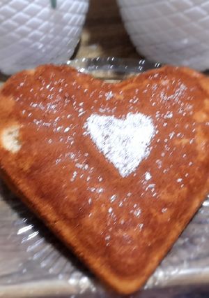 عکسی از دستور کیک اسفنجی مهین پز😋😋😋