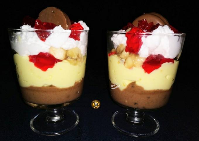 Vanilla Custard And Chocolate Trifle Pudding