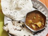 Matar paneer