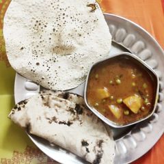 Matar paneer A picture of Matar paneer.