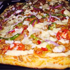A picture of Homemade pizza 🍕.