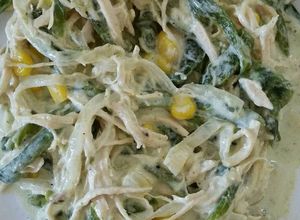 Una foto de Pollo con rajas de poblano