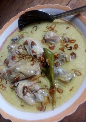 Foto resep Opor Ayam Kuah Putih