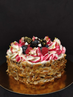 Foto principal de Tarta de crema de queso y frutos del bosque (especial cumpleaños
