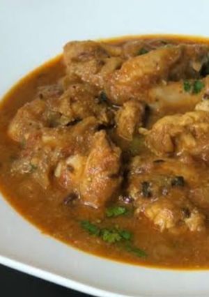 கிராமத்து நாட்டுக்கோழி குழம்பு செய்முறை முக்கிய புகைப்படம்