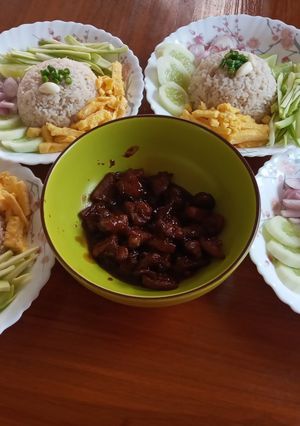 รูปของ ข้าวคลุกกะปิ หมูหวาน