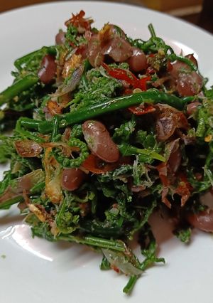 Foto resep Urap Sayur Pakis/ Paku dan Kacang Merah