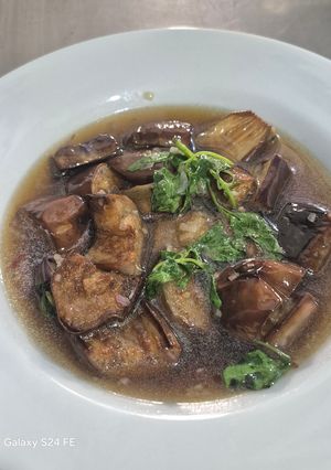 Foto resep Pad Makua Yao (Tumis Terong Kemangi) khas Thailand