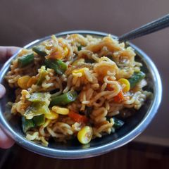 A picture of Mix vegetables yummy maggi.