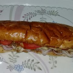 A picture of Jumbu egg burger.