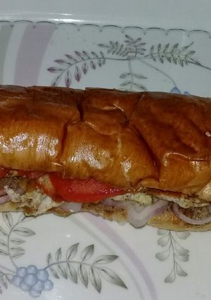 A picture of Jumbu egg burger.