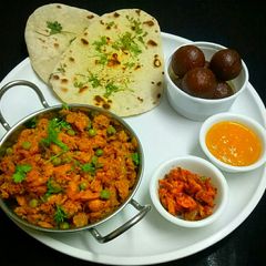 A picture of Soya keema matar.