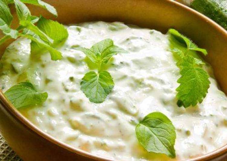 Carrot raita