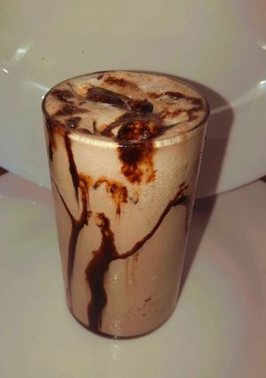 A picture of Hazelnut creme shake.