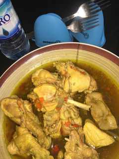 A picture of Chicken peppersoup.