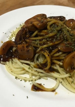 Foto resep Aglio e Olio with Black Pepper Mushroom Sauce