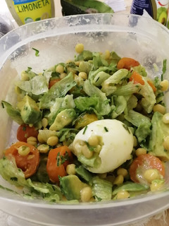Una foto de Ensalada fresca de garbanzos