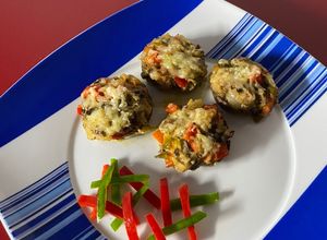 Foto principal de Champiñones 🍄 rellenos de verduras 🍅