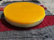 Una foto de cheesecake de mango